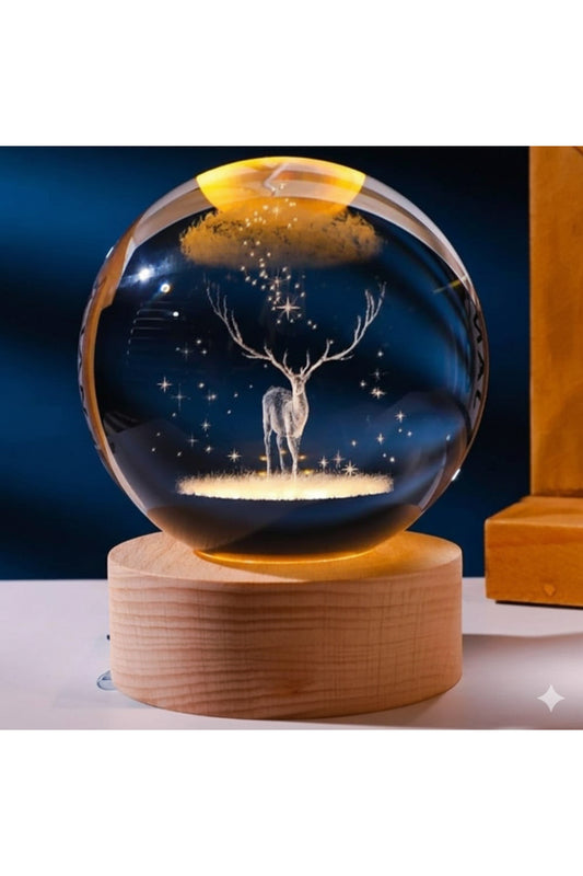 Geyik Figürlü 3D Kristal Küre Gece Lambası - Ahşap Kaideli Işıklı Dekoratif Hediyelik