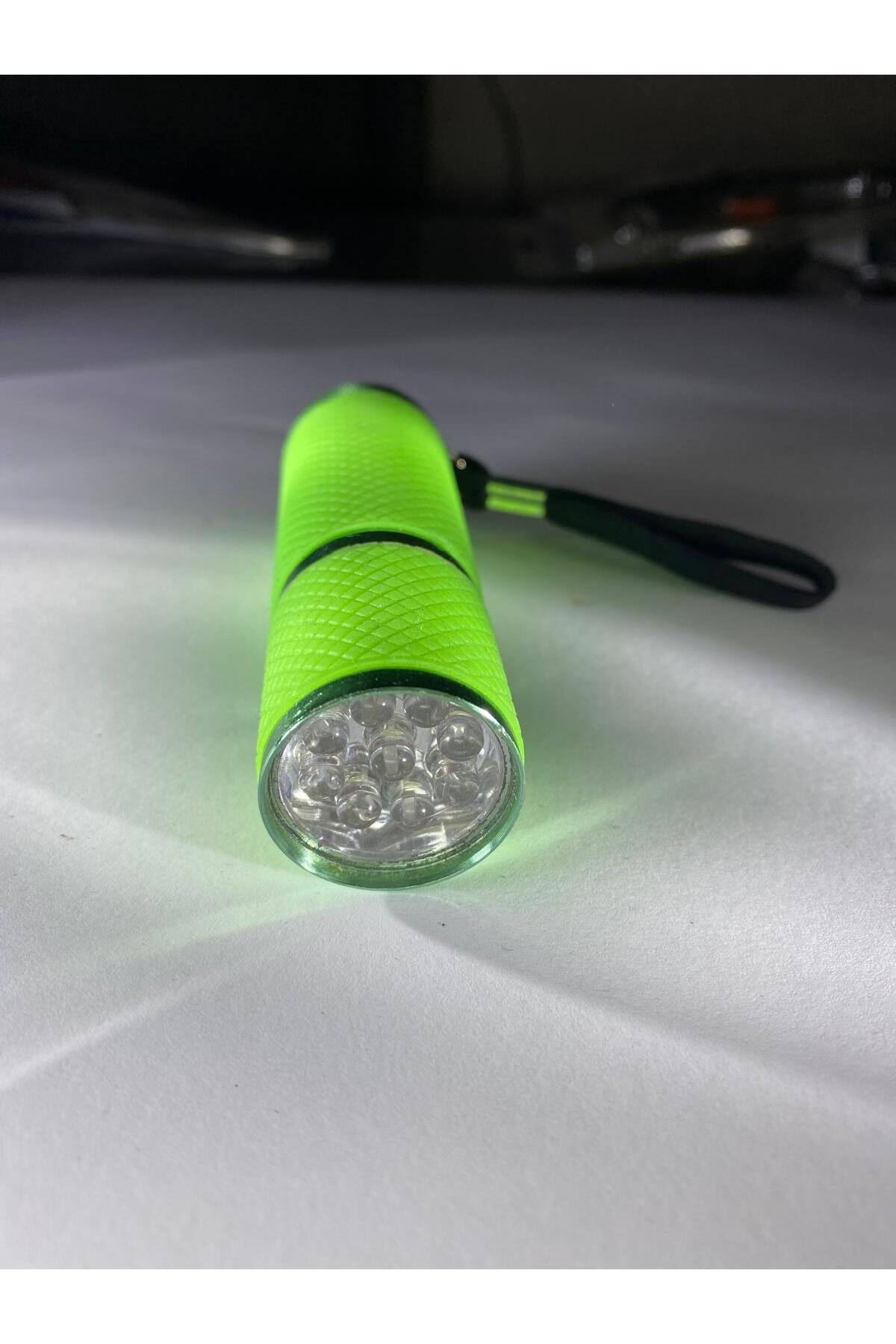 Mini LED El Feneri Anahtarlık – Taşınabilir, Güçlü Işık, Kamp & Acil Durum Feneri