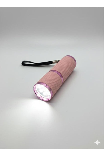 Mini LED El Feneri Anahtarlık – Taşınabilir, Güçlü Işık, Kamp & Acil Durum Feneri